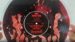 Yungblud & Aerosmith - One More Time - Bad World Blood Liquid Vinyl - VORVERKAUF - Bild 1 von 2