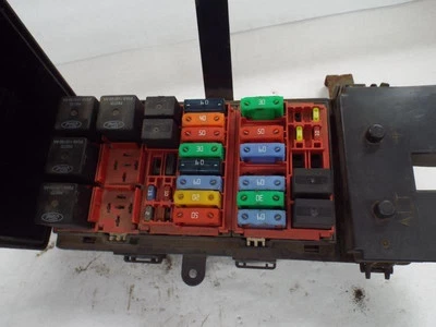 Fuse Box Engine Fits 05-08 FORD E150 VAN 467822 - Image 1 of 2
