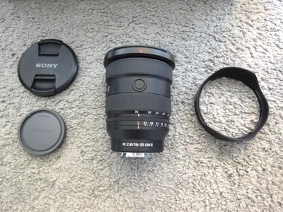 Sony FE 16-35mm f/2.8 GM II Lens | w/ CAPS/HOOD | $2649.99 MSRP | MINT CONDITION - Image 1 of 4