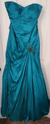 Flirt By Maggie Sottero Teal Bubble Hem Prom Dress With Ruching Size 10 - Image 1 of 4