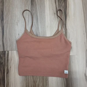 Vuori Bayview Thermal Crop Tank Top Bra Athletic Lounge Gym XS - Picture 1 of 9