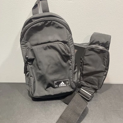 Bolso Bandolera Adidas Unisex Essentials 2 Correa Ajustable Negro 12x7.5x4 Foto 1 de 4