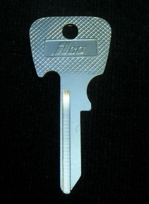 H63M MERCEDES BENZ KEY BLANK 1965-1969 fits SOME 220 230 250 280 300 SEC SEL S - Image 1 of 4