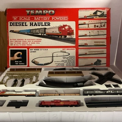N Scale Battery Powered Train Set Track And Engine And Cars by tempo - Image 1 of 4