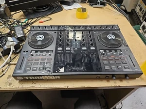 Native Instruments Traktor Kontrol S4 - DJ Controller - Spares Parts Only. - Picture 1 of 24