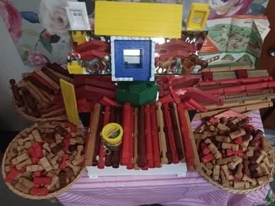 LINCOLN LOGS~ HUGE LOT 400+~ASSORTED SIZES~WOOD PLASTIC FIGURES DOORS AND MORE - Image 1 of 4