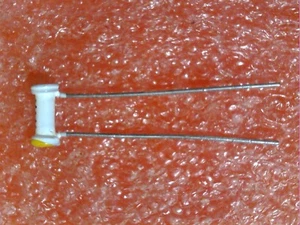 10 PIEZAS CONDENSADOR CERÁMICO TUBULAR TUSONIX 301-000-R3A0-220J 22PF 500V ±5% "NOS" - Imagen 1 de 5