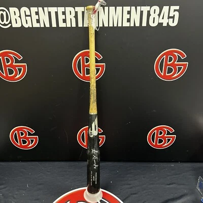 Luis Gonzalez Autographed Arizona Diamondbacks Game Used Bat Signed JSA - Image 1 of 4