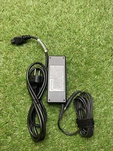#37. HP TPC-LA57 19.5V 4.74A 90W Genuine Original AC Power Adapter Charger Used - Bild 1 von 2