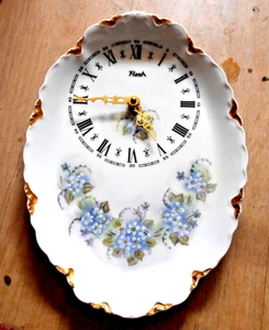 VINTAGE LARGE FLASH COLLECTABE PLATE CLOCK QUARTZ 12 X 9 INCH OR 30 X 27 cm - Bild 1 von 4