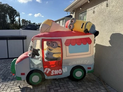 2018 Christmas Minions Snowcone Truck Lighted  Christmas Minion Inflatable Used - Image 1 of 3