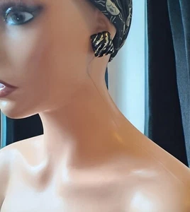 VINTAGE Statement Square 1970/80s Earrings Clip On Black Enamel Gold Tone Pretty - Picture 1 of 12