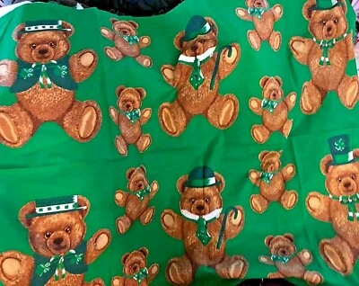 Wamsutta  for Hallmark Cards St. Patrick's Day Bears Fabric Panel  35" x 44"  — 第 1/4 张图片