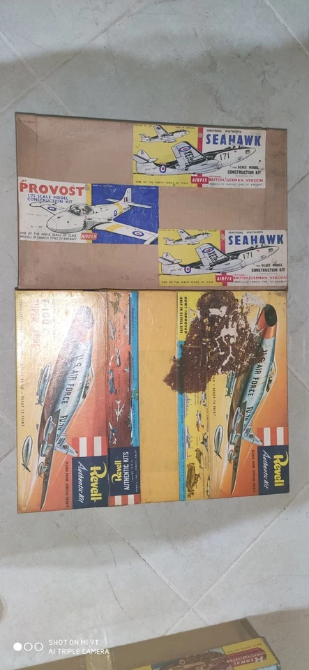 Lotto Aerei Militari Da Guerra Seahawk Jet Provost F-100C Revell Anni 60 - Immagine 1 di 4
