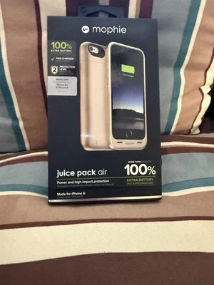 Mophie Juice Pack Air for iPhone 6 - Elegant Gold - Image 1 of 3