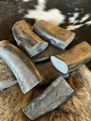 BUFFALO HORN KNIFE HANDLE Material, 5” Natural Bark, Black, Water Buffalo Horn - Image 1 of 4