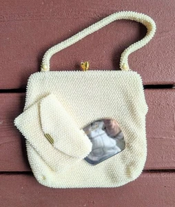 Vintage Lumered Corded Bead Ivory  Purse Hand Nag Beautiful 1950s NWOT Kiss Lock - Picture 1 of 7