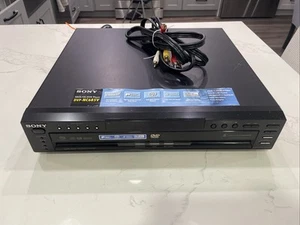 Sony DVP-NC685V 5-Disc SACD/DVD/CD Player with Remote, AV Cables Tested Working - Picture 1 of 10
