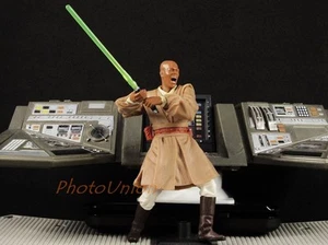S289 Hasbro Star Wars 3.75" Figure 1:18 Jedi Council Master Mace Windu 2001 - Picture 1 of 1