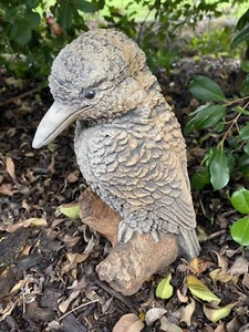 Kookaburra Bird On A Log Statue Ornament Animal Concrete Garden Australian Made - Picture 1 of 6