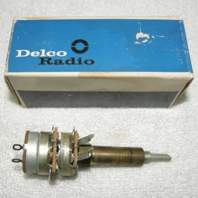 NOS 1969-70 Cadillac AM-FM Mono Radio Volume, Tone, & On-Off Control Switch - Image 1 of 4