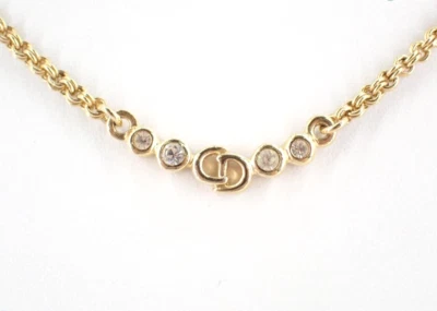 Collar Colgante Christian Dior Vintage Logo CD Estrás Tono Dorado 16" Usado Foto 1 de 3