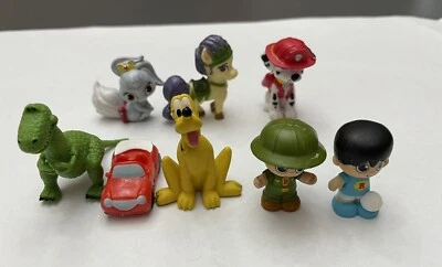 Lote de 8 Mini Figuras Cake Toppers Juguetes: Ryan's World, PAW Patrol, Plutón... Foto 1 de 4