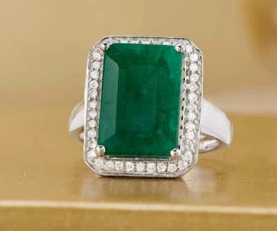 4.55CT Natural Green Emerald & Moissanite 10K White Gold Halo Style Women's Ring - Image 1 of 4