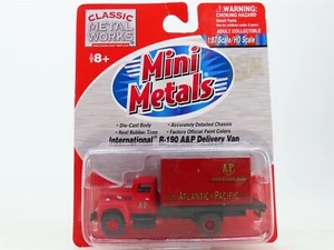 HO Scale CMW Mini Metals 30173 International R-190 A&P Delivery Van - Picture 1 of 3