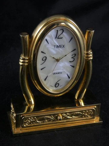 Vintage miniature Timex Quartz vanity mirror shelf desk table clock Cover