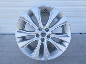2017 Chevrolet TRAX OEM 18" Wheel Rim - Picture 1 of 11