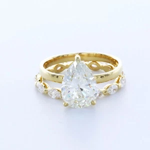 18K Gold Engagement Ring Set Under Halo 3.52 Carat Pear Lab-Grown Diamond G VS1 - Picture 1 of 5
