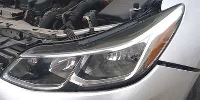 16 17 18 2019 Chevy Cruze Cruise Driver Left LH Headlight Headlamp Halogen - Image 1 of 4