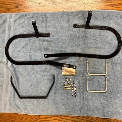 复古 Buco Ducati Moto Guzzi 宝马 BSA Twin Master 马鞍包安装套件 NOS — 第 1/2 张图片