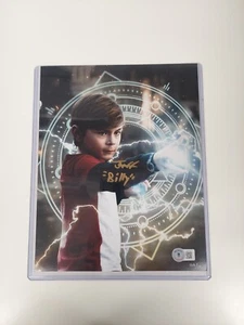 JULIAN HILLIARD Billy Marvel Wanda Vision Signed Autographed 8x10 Beckett /150  - Picture 1 of 4