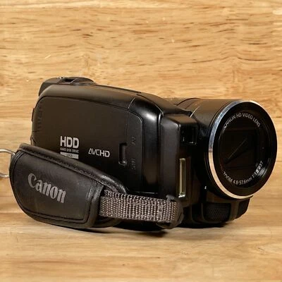 Canon VIXIA HG21 Camcorder Black AVCHD 120GB 12x Optical Zoom Image Stabilizer - Image 1 of 4