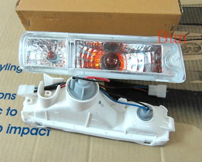 MITSUBISHI L200 1996-2006 FRONT INDICATORS CRYSTAL CLEAR 1 PAIR O/S & N/S ANIMAL - Image 1 of 3