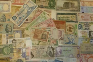 WORLD BANKNOTES COLLECTION 50 DIFFERENT COUNTRIES great for new collectors LOT B - Picture 1 of 1