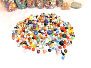 LOT OF 300+ VINTAGE MARBLES ONE PILE ONLY - Picture 1 of 17