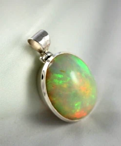 Ethiopian Opal Pendant Sterling Silver .925  Elegant - Picture 1 of 6