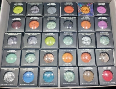 MAC Eye Shadow FULL SIZE 1.5 g /.05 oz Various Shades 💯authentic - Image 1 of 4