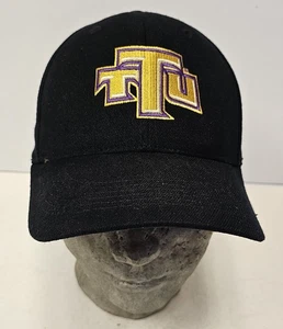 Gorra ajustada negra auténtica de Tennessee Tech University - Imagen 1 de 7