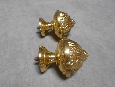 2 anciennes Boules d'escalier  Embouts de rideaux  Boutons en bronze laiton - Photo 1/4