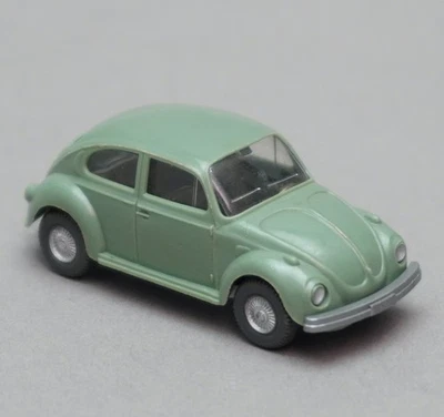 Wiking VW Maggiolino 1300 Verde Reseda 1973 1:87 1.20AIO - Immagine 1 di 4