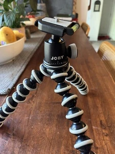 Joby Gorilla Flexible Tripod for Cameras - Picture 1 of 2
