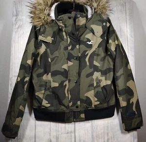 Hollister Camoflage all-weather parka Coat Large 22x22 Used With Little Wear - Picture 1 of 8