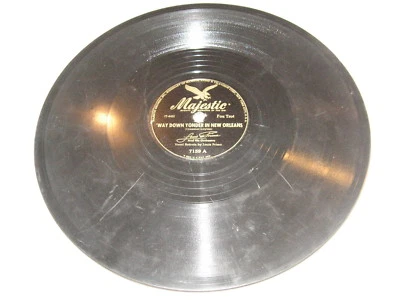Louis Prima, Majestic #7159. Way Down Yonder In New Orlens,78 rpm,10",VG+. - Image 1 of 2