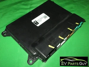 Tesla Model S 2012-2014 HVAC THERMAL HEATER CONTROLLER - MODULE - 1011400-00-B - Picture 1 of 6
