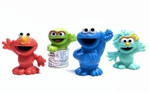 Lot Of 4 SESAME STREET Plastic Toy Figures Hasbro Sesame Workshop 2013 - Picture 1 of 9