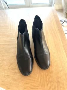 Topshop Womens US size9 1/2. 12-Black Ankle Boot - Picture 1 of 5